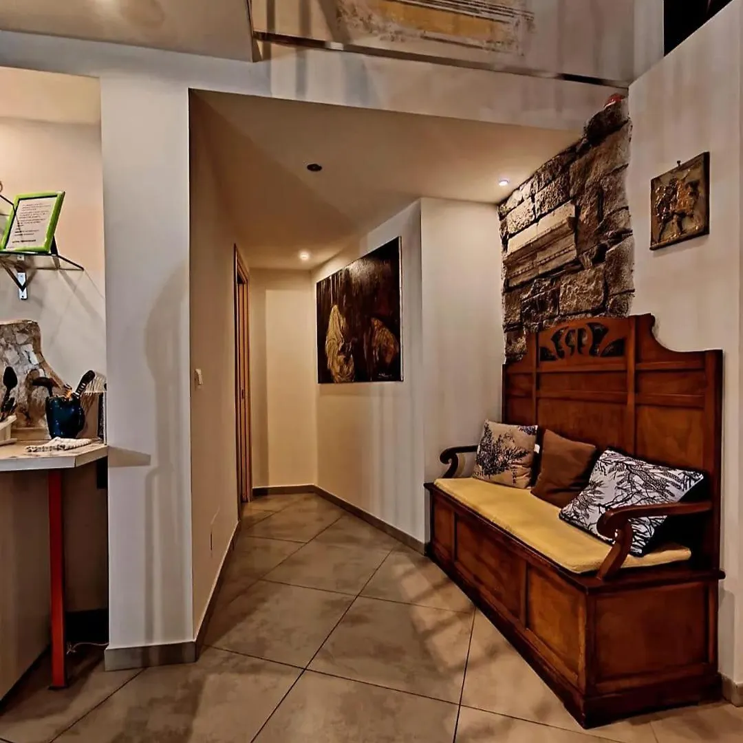 Loft House Hotel Catania Guest house