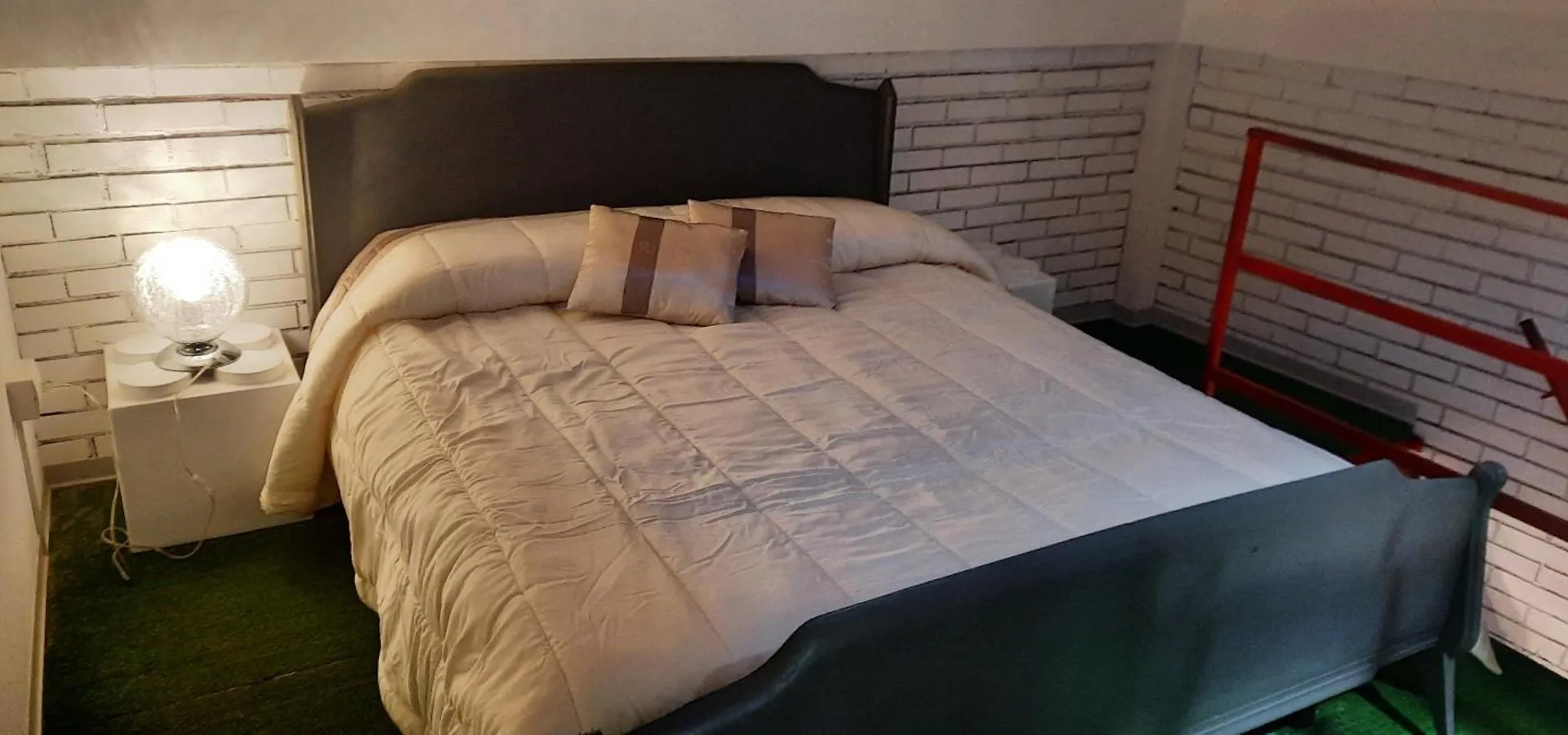 Loft House Hotel Catania 0*,